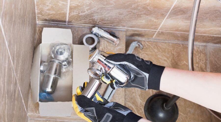 Professional gutter cleaning in Brooksville, FL